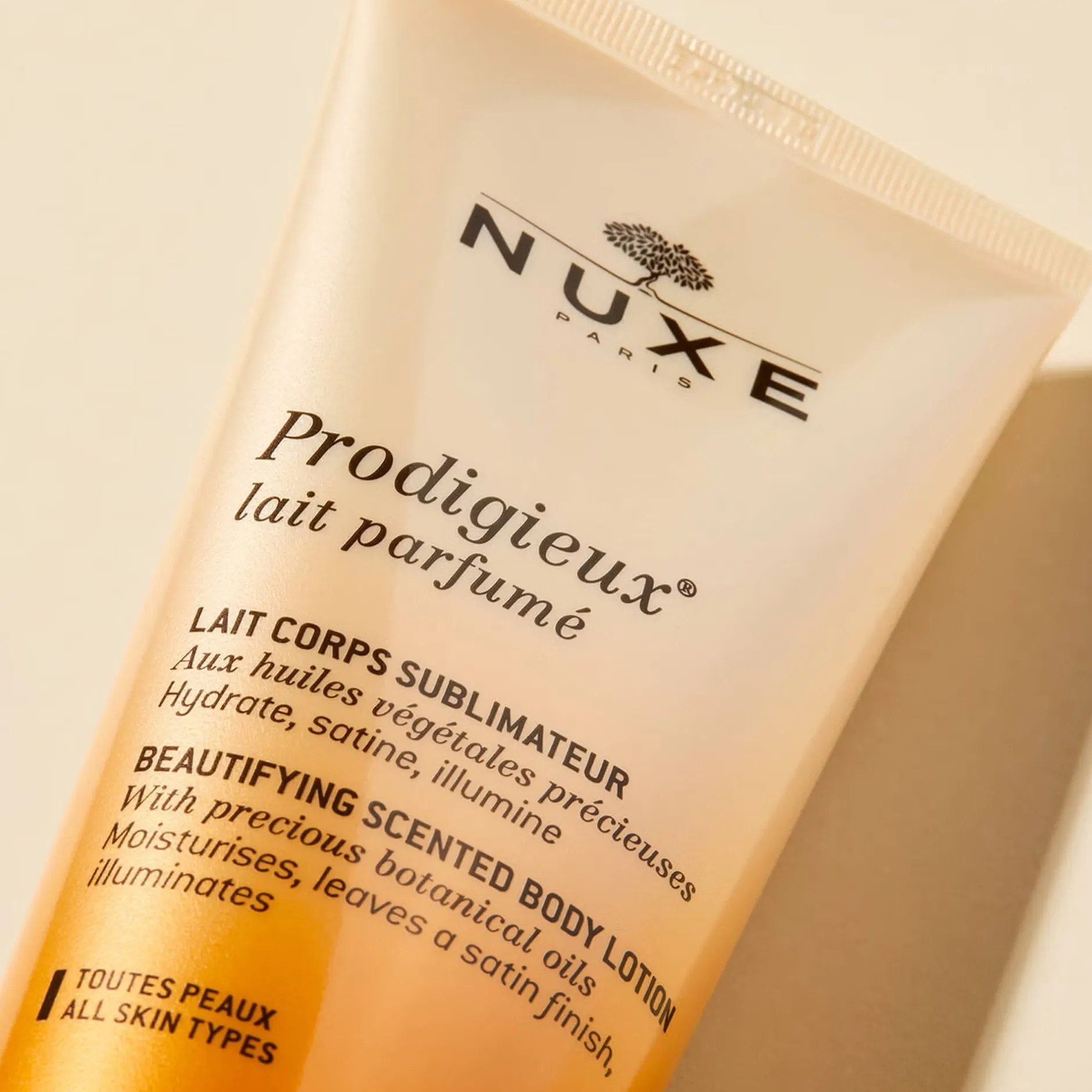 NUXE Körpercreme*Prodigieux® PARFÜMIERTE HAUTVERFEINERNDE KÖRPERMILCH 200ml